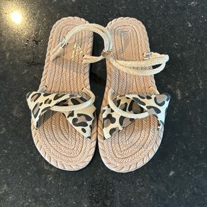 SHEIN women’s sandals leopard print worn once size 6